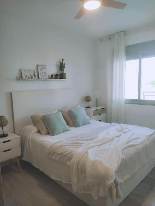 Moderno Apartamento En Oliva Nova Golf & Met Buitenkant foto
